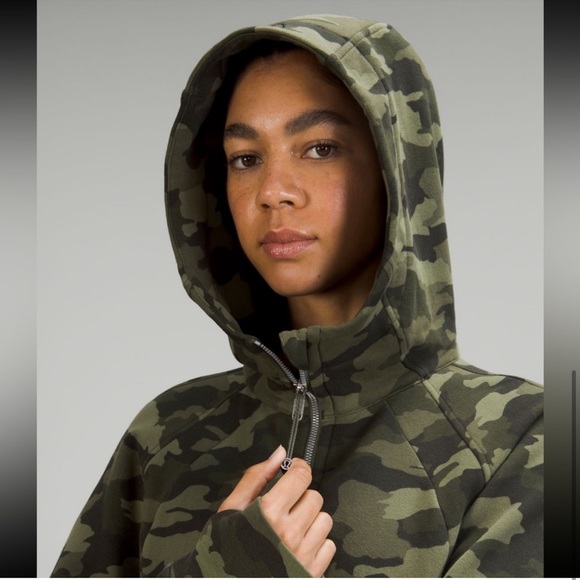 Lulu Lemon Scuba Full-Zip Hoodie- Camo Size 6 NWOT - Picture 2 of 7